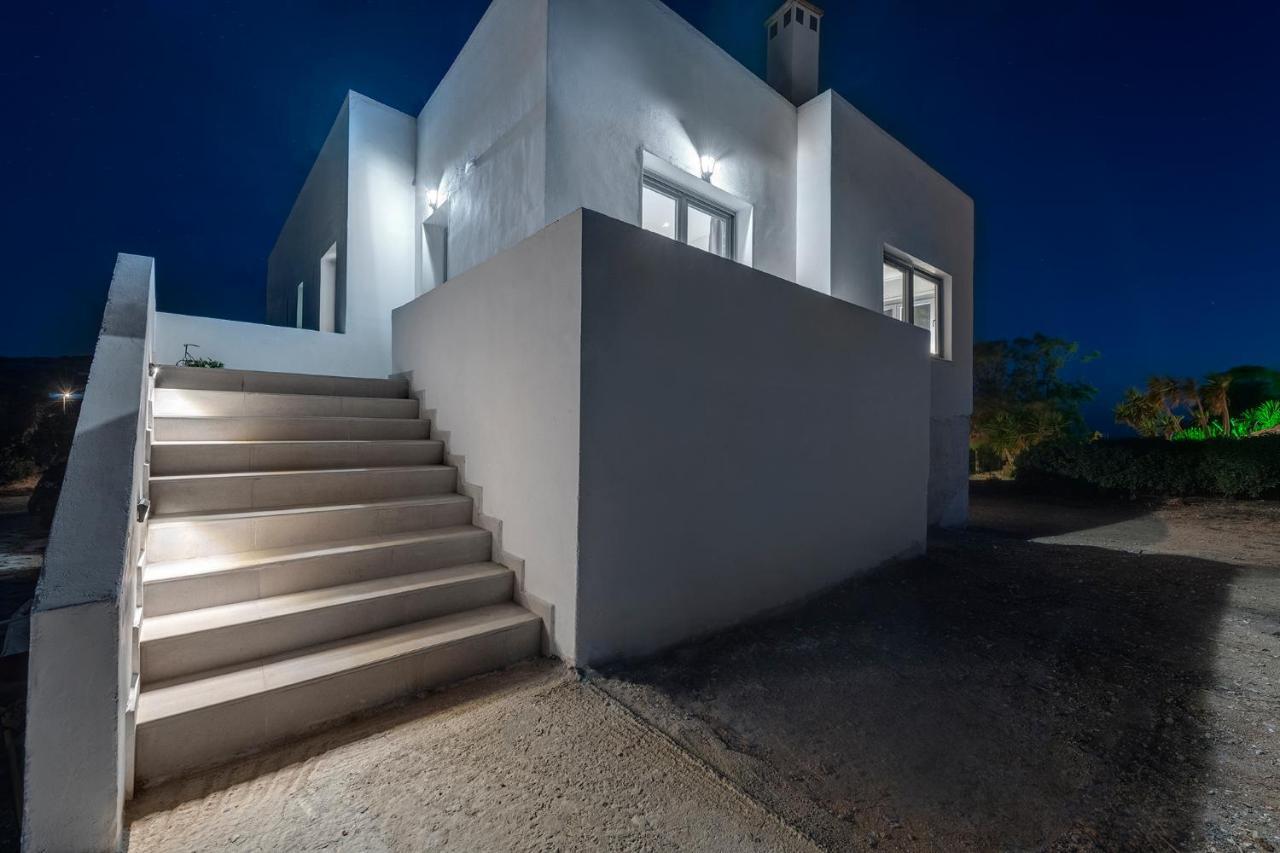 Chrysonisos Suites With Sunset & Seaviews Near Kini Exteriör bild