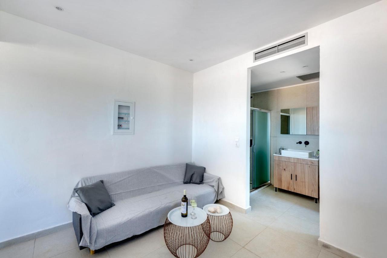 Chrysonisos Suites With Sunset & Seaviews Near Kini Exteriör bild